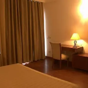 Hotel Stanford, Gurgaon